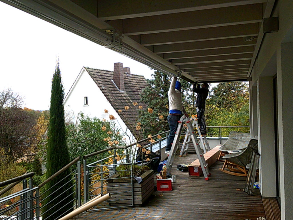 Impressionen | Montage einer Kassetten-Markise 550 in Aschaffenburg-Schweinheim