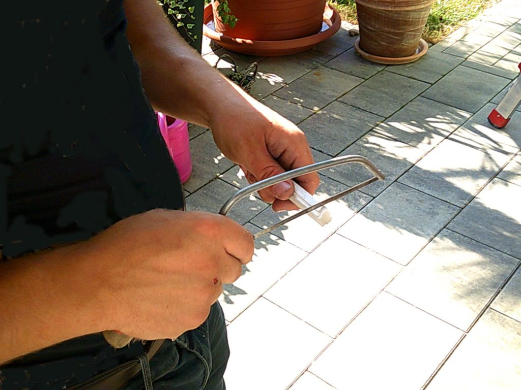 Montage einer Markise H60 in Stockstadt | SAGA Raumausstattung ist Spezialist für Gardinen, Bodenbelag, Sonnenschutz, Markisen, Pergola, Rolladen, Insektenschutz und Wasserschaden in Aschaffenburg
