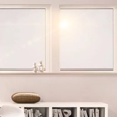 Fenster | SAGA Raumausstattung ist seit 50 Jahren Spezialist für Gardinen, Bodenbelag, Sonnenschutz, Sonnensegel, Markisen, Pergola, Rolladen, Insektenschutz, Renovierung und Wasserschaden in Aschaffenburg